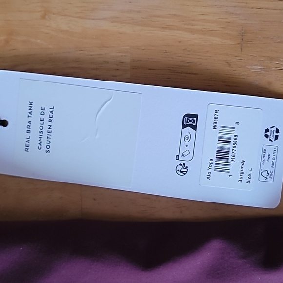 ALO Yoga Real Bra Tank - Picture 3 of 8